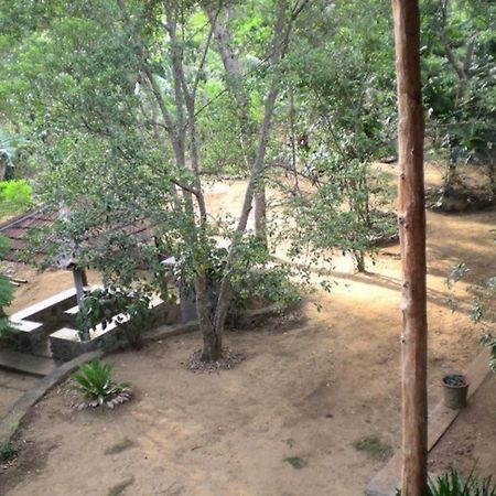 Jungle House Villa Udawalawe Exterior photo