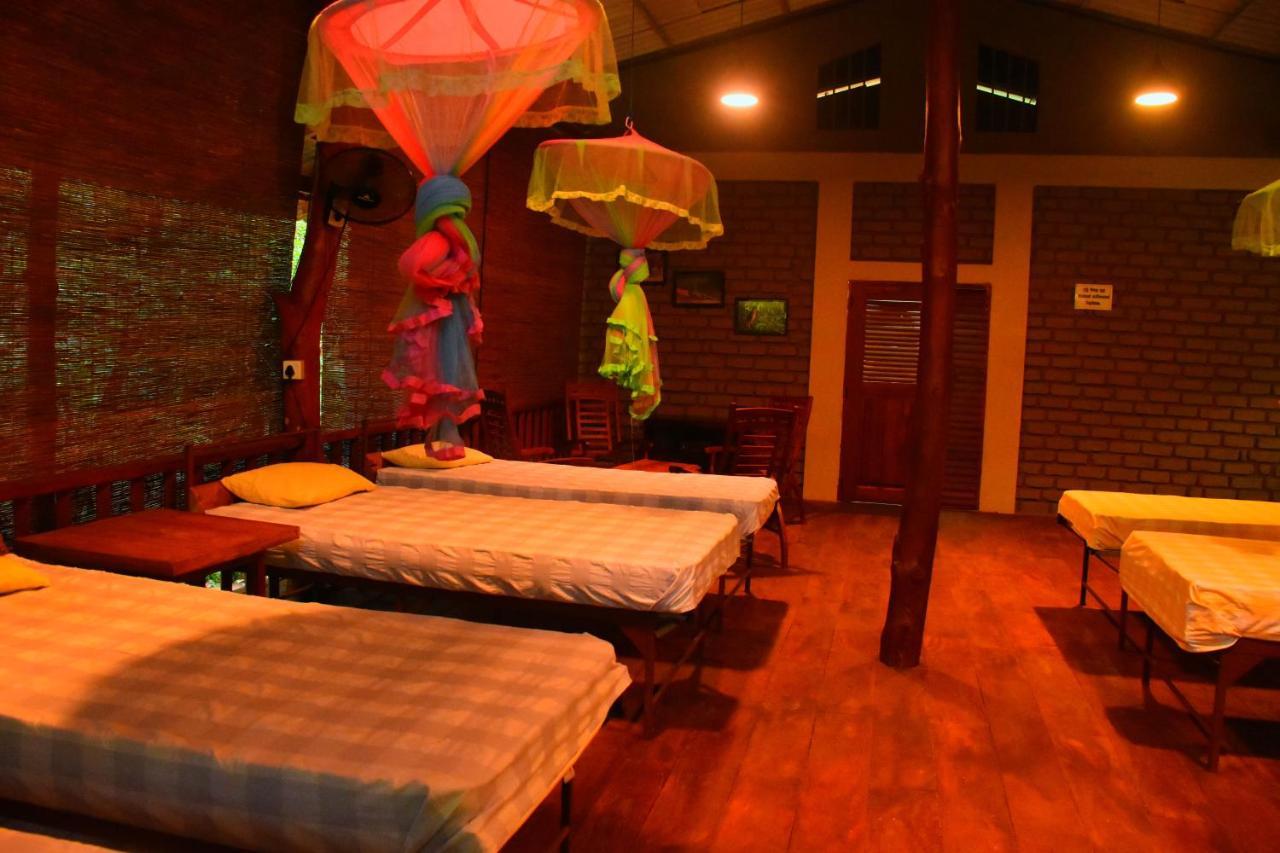 Jungle House Villa Udawalawe Exterior photo
